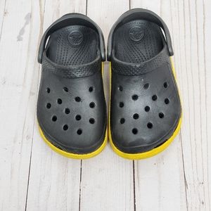 Kids Gray and Yellow Crocs 10/11